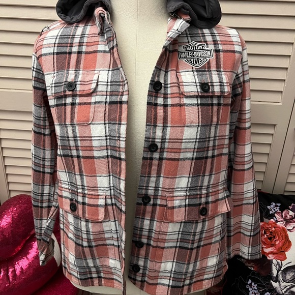 🔥HARLEY-DAVIDSON BUTTON UP🔥 - Picture 9 of 16